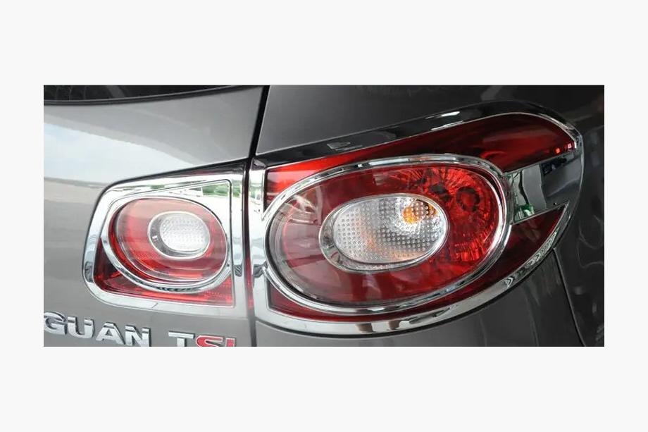 Volkswagen Tiguan 2007–2016 Chromové kryty zadních světel Libao 2007-2011 (2 ks, plast) Image