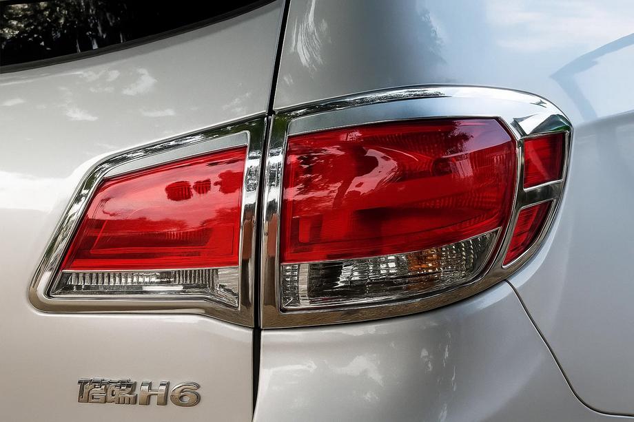 GreatWall Haval H6 2011– Chromové kryty zadních světel Libao (2 ks, plast) Image