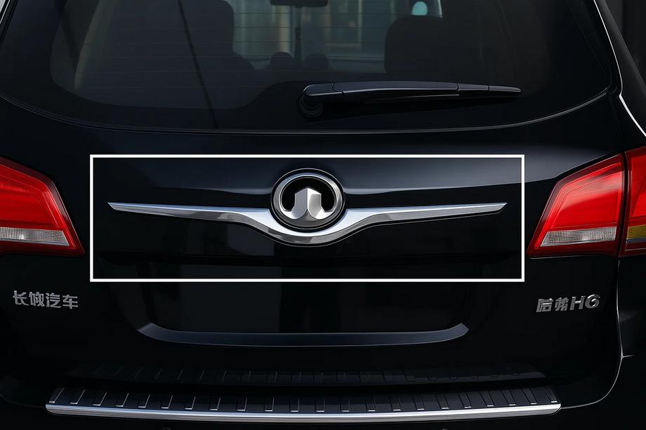 GreatWall Haval H6 2011– Lišta na víko kufru (horní) Libao (nerez) Fotografie 3