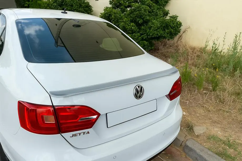 Volkswagen Jetta 2006–2011 Spoiler Libao (ABS plast) Image