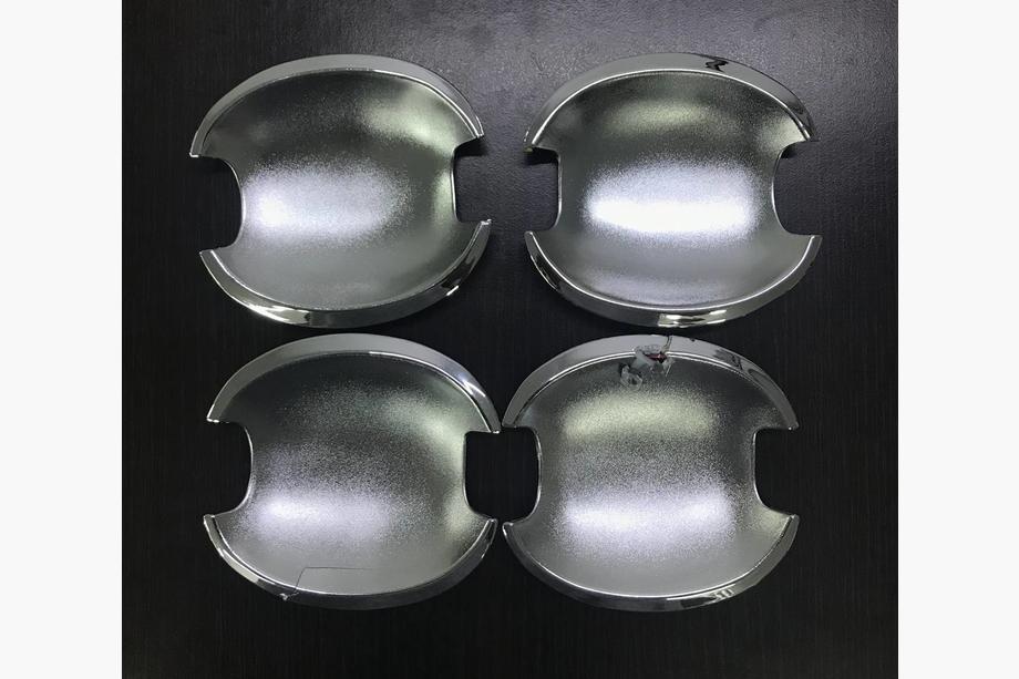 Skoda Octavia II A5 2010–2013 VÝPRODEJ! Kryty pod kliky Libao (4 ks, plast) Image