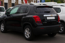Chevrolet Trax 2012–2023 Chromová lišta nad SPZ Libao (ABS) fotografie 1