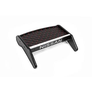 Polička na palubní desku (2010-2014, černá s červeným prošíváním) Nissan Primastar 2002–2014 fotografie 3