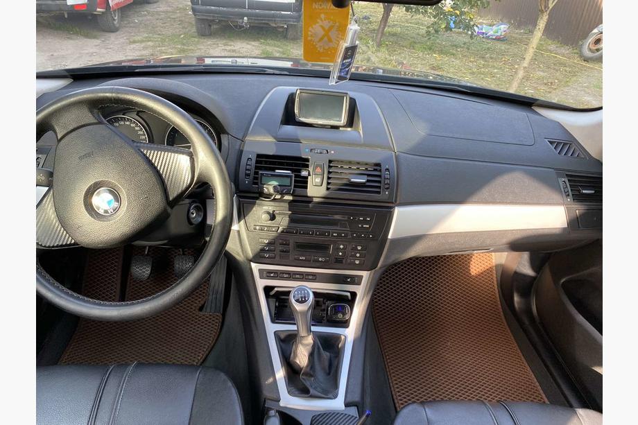 BMW X3 E83 2003–2010 EVA autokoberce (cihlový vzor) Fotografie 4