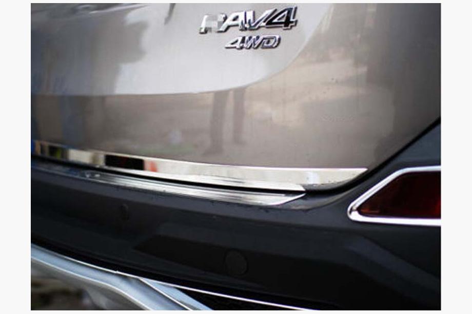 Toyota Rav 4 2013–2018 Nerezová lišta hrany kufru Libao V2 Image