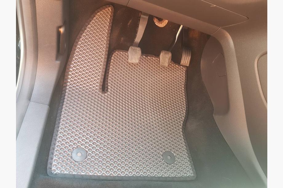 Ford C-Max/Grand C-Max 2010–2019 EVA autokoberce (černé) Image