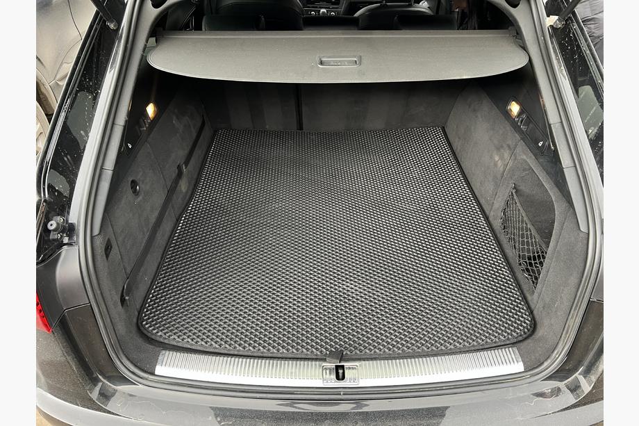 Audi A6 C7 2011–2017 EVA koberec do kufru (Avant, černý) Image