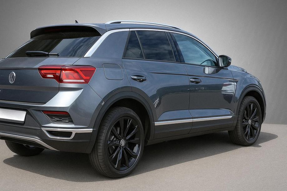 Volkswagen Tiguan 2016–2023 Dveřní lišty Carmos pro AllSpace (4 ks, nerez) Fotografie 3