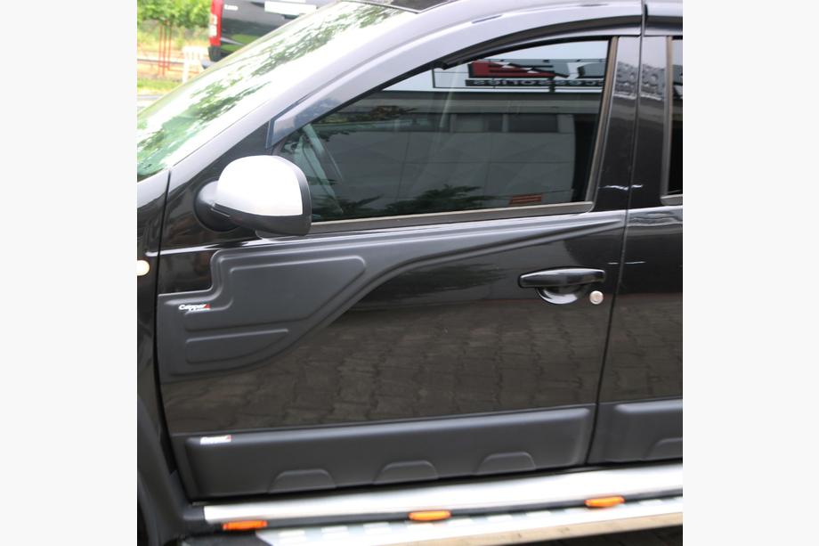 Dacia Duster 2008–2018 Horní lišty dveří (2 ks) Fotografie 4