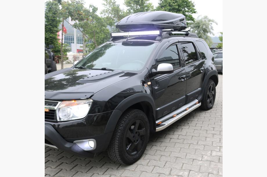 Dacia Duster 2008–2018 Horní lišty dveří (2 ks) Fotografie 5