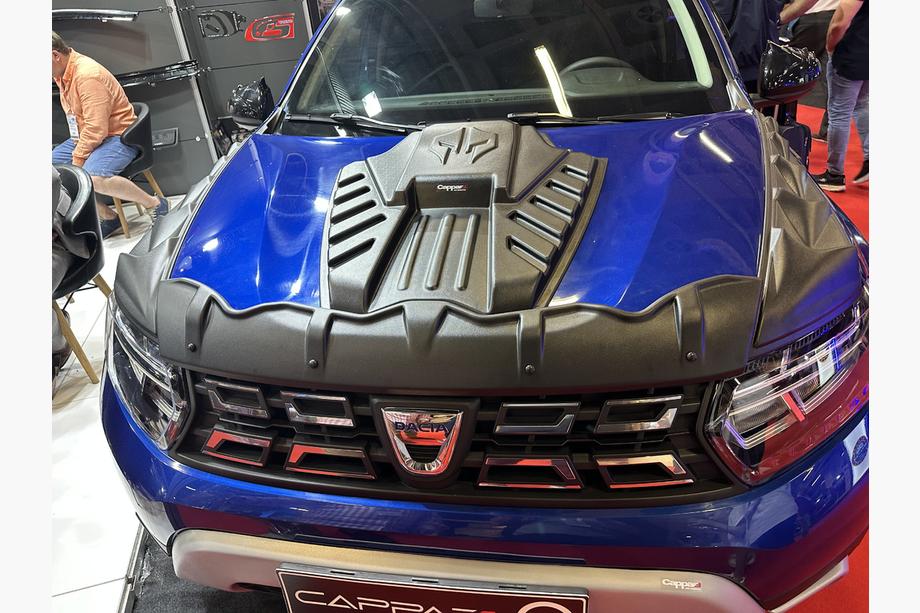 Renault Duster 2018–2024 Kryt kapoty (ABS) Image