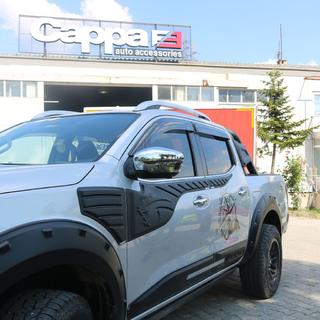 Lišta na horní hranu dveří (6 ks, ABS) Nissan Navara/NP300 2016– fotografie 4