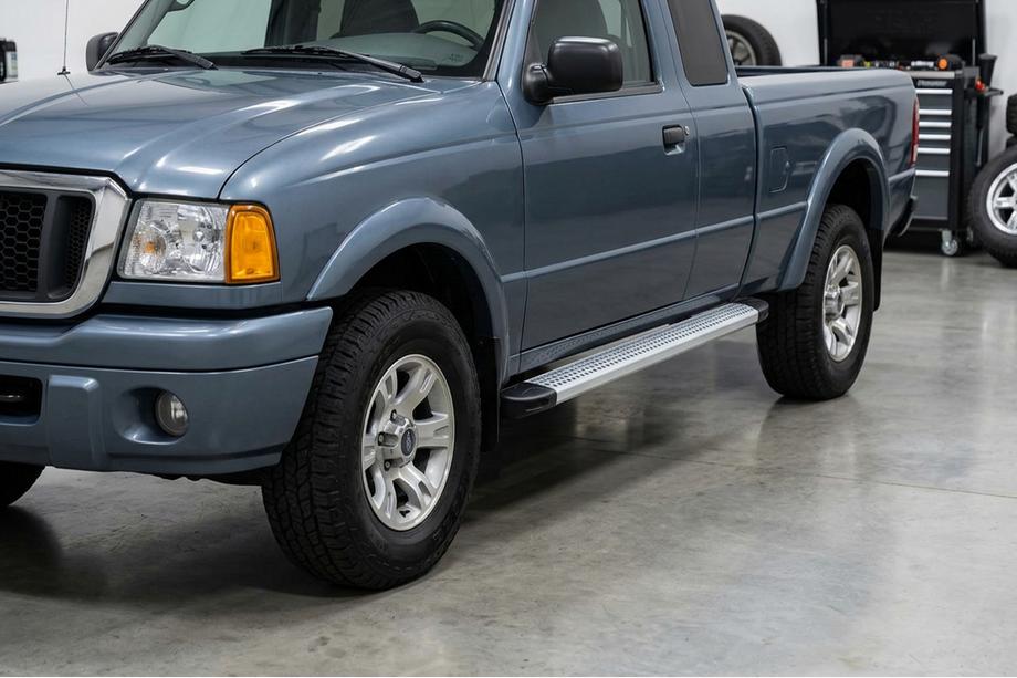 Ford Ranger 2002–2006 Boční prahy Maya V2 (2 ks, hliník) Image