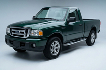Ford Ranger 2002–2006 Boční nášlapy Tayga V2 (2 ks, hliník) fotografie 1