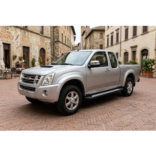 Boční nášlapy Vision New Black (2007-2012, 2 ks, hliník) Isuzu D-Max 2002–2011 fotografie 1