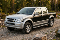 Isuzu D-Max 2002–2011 Boční nášlapy Tayga Grey (2007-2012, 2 ks, hliník) fotografie 1