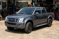 Isuzu D-Max 2002–2011 Boční nášlapy Sunrise (2007-2012, 2 ks, hliník) fotografie 1