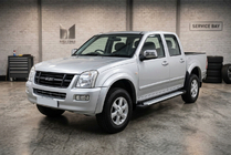 Isuzu D-Max 2002–2011 Boční nášlapy Allmond Grey (2007-2012, 2 ks, hliník) fotografie 1