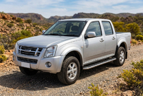 Isuzu D-Max 2002–2011 Boční nášlapy Maydos V1 (2007-2012, 2 ks, hliník) fotografie 1