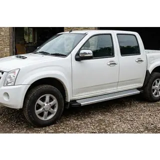 Boční prahy Maya V2 (2007-2012, 2 ks, hliník) Isuzu D-Max 2002–2011 fotografie 1