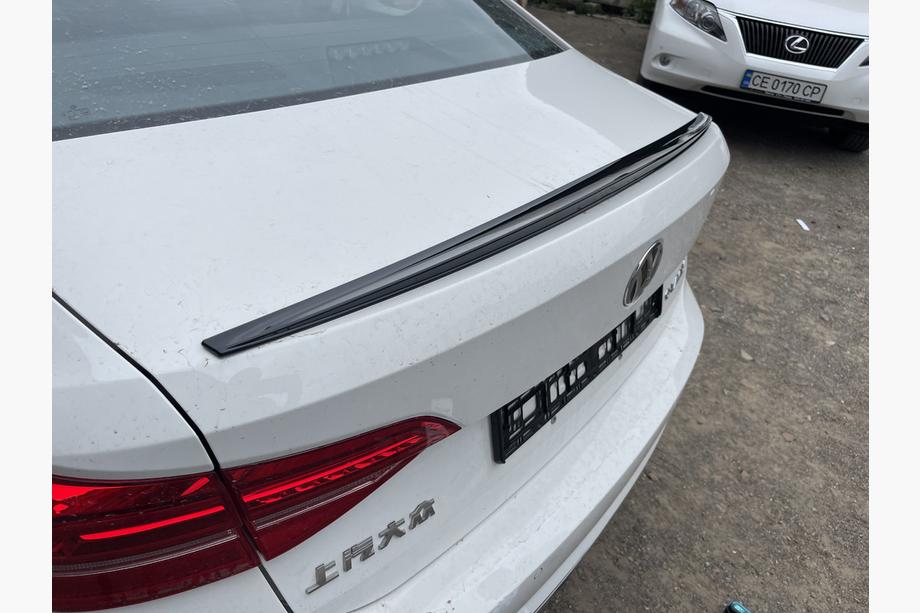 Volkswagen Lavida/e-Lavida 2019– LIP spoiler (Sunplex, černý) (115,8 cm × 6,3 cm) Image