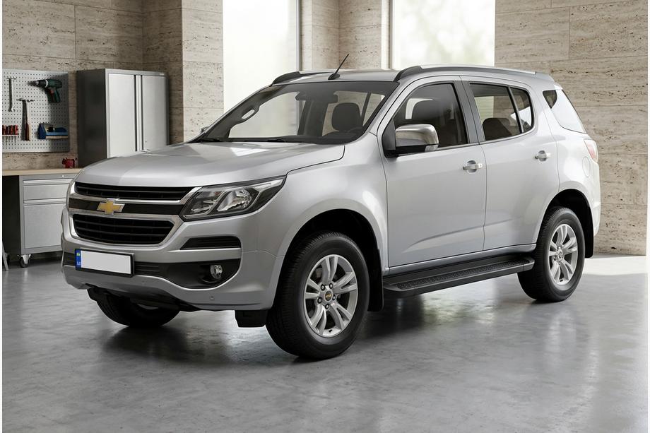 Chevrolet Trailblazer 2012–2019 Boční prahy Allmond Black (2 ks, hliník) Fotografie 1