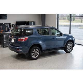 Boční nášlapy Tayga Black (2 ks, hliník) Chevrolet Trailblazer 2012–2019 fotografie 1
