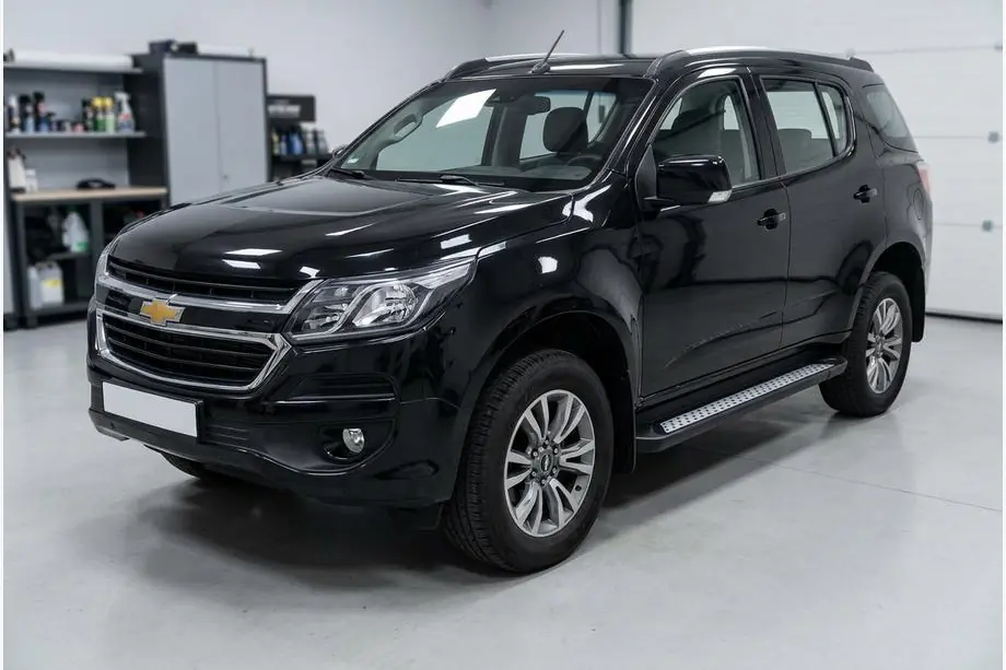 Chevrolet Trailblazer 2012–2019 Boční nášlapy Vision New Black (2 ks, hliník) Image