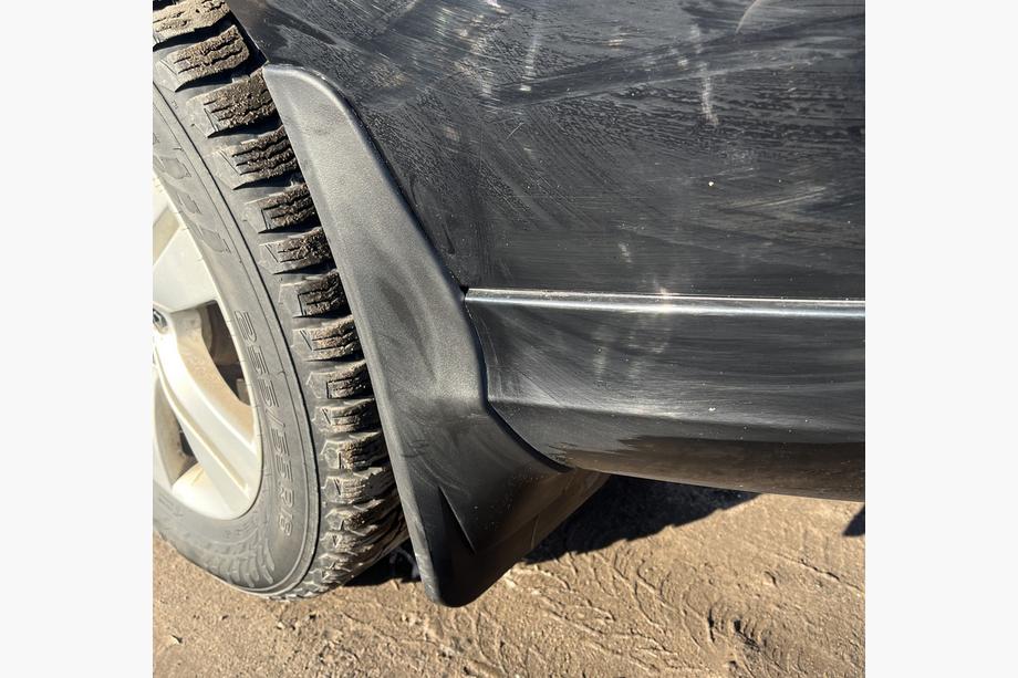 Mercedes GLE/ML třída W166 2011–2018 Zadní zástěrky pro ML W166 (AMG nárazník) Fotografie 2