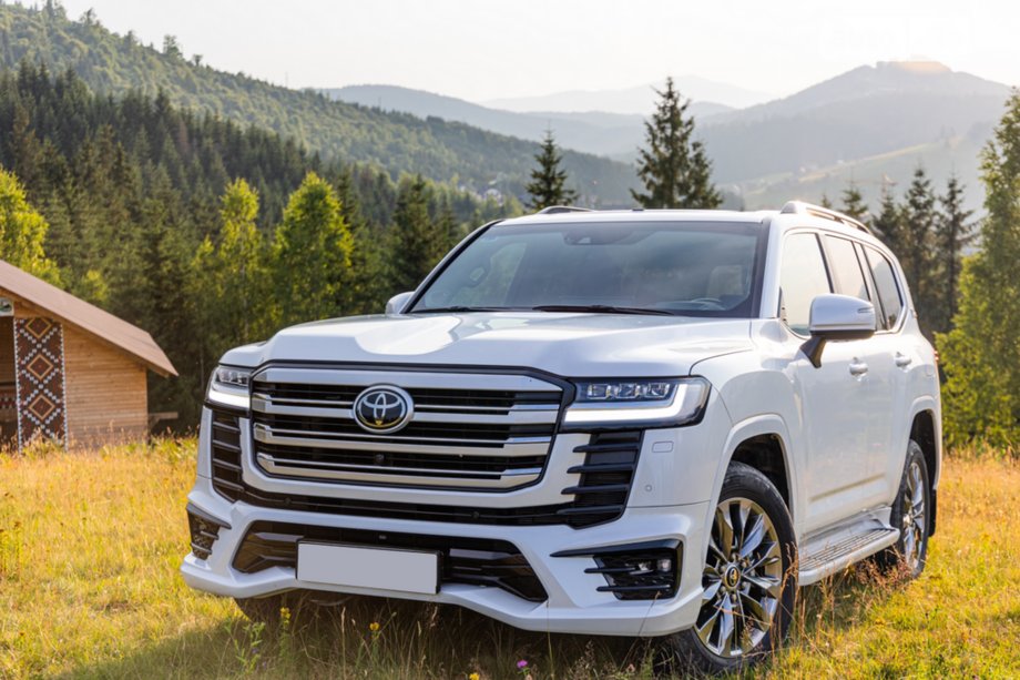 Toyota Land Cruiser 300 2021– Sada bodykitu GXR Fotografie 18