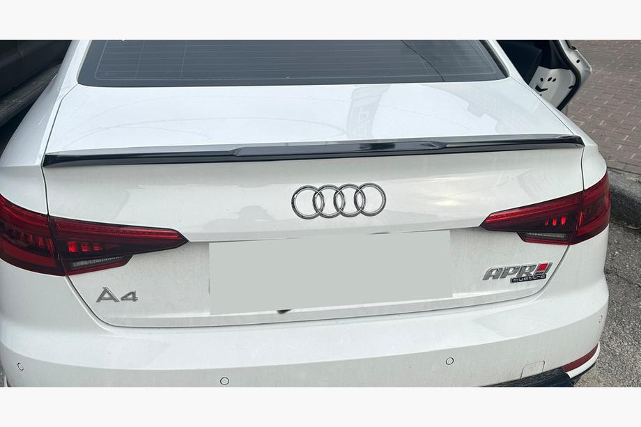 Audi A4 B9 2015–2024 Lip spoiler (1234 Upgrade, černý) Image