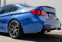 BMW řada 3 F30/F31 2012–2019 Spoiler LIP V2 (1234 Upgrade, černý) fotografie 2