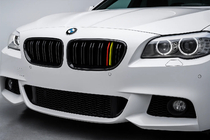 BMW řada 5 F10/F11 2010–2016 Mřížky chladiče (ledvinky) M-Look (German Color) fotografie 1