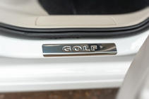 Volkswagen Golf 7/E-Golf 2012–2020 Nerezové kryty prahů OmsaLine V2 (4 ks) fotografie 4
