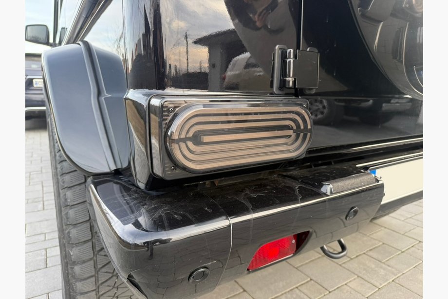 Mercedes G-Class W463 1990–2018 Zadní světla W464 Black Edition V2 Image