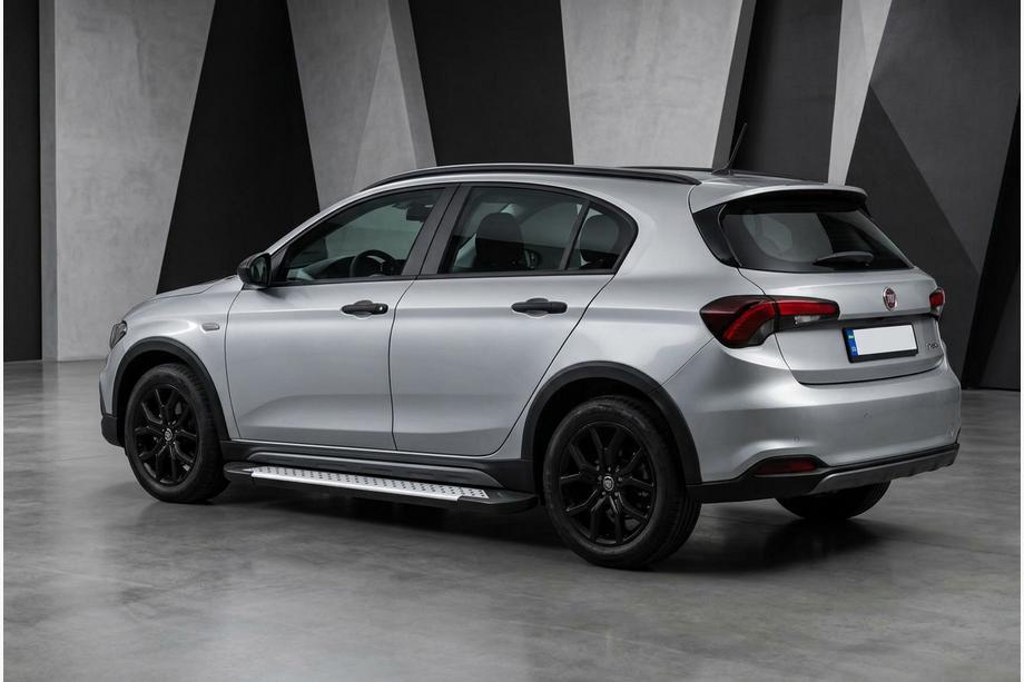 Fiat Tipo Cross 2021– Boční nášlapy Allmond Grey (2 ks, hliník) Image