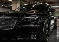 Chrysler C300 2011–2023 Přední světlomety Black Edition (2 ks) fotografie 1