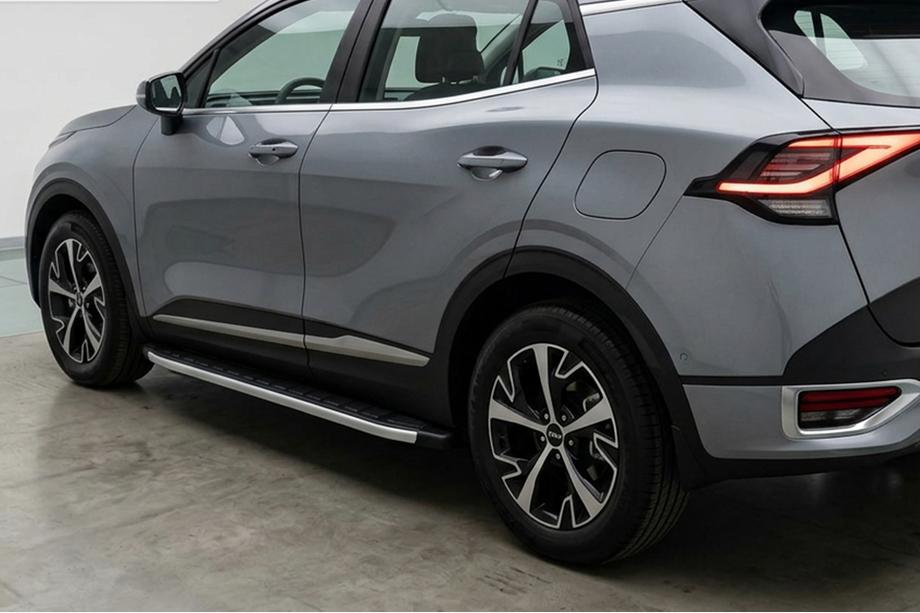 Kia Sportage 2021– Boční nášlapy Fullmond (2 ks, hliník) Fotografie 1
