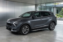 Kia Sportage 2021– Boční nášlapy BlackLine (2 ks, hliník) fotografie 1