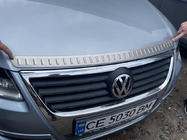 Volkswagen Passat B6 2006–2012 Nerezová lišta na kapotu (1 ks) fotografie 2