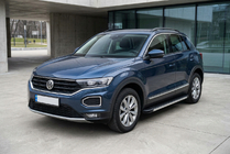 Volkswagen T-Roc 2017–2025 Boční nášlapy Maya V1 (2 ks, hliník) fotografie 1
