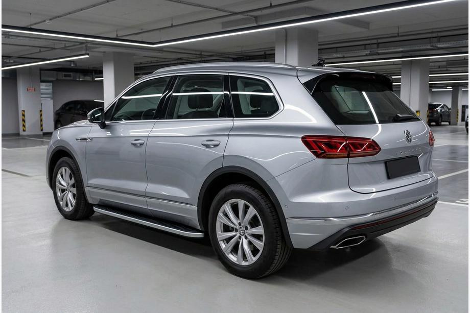 Volkswagen Touareg 2018– Boční nášlapy Tayga Grey (2 ks, hliník) Image