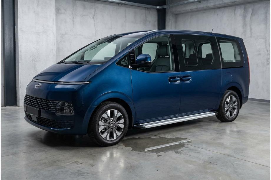 Hyundai Staria 2021– Boční prahy Maya V2 (2 ks, hliník) Image