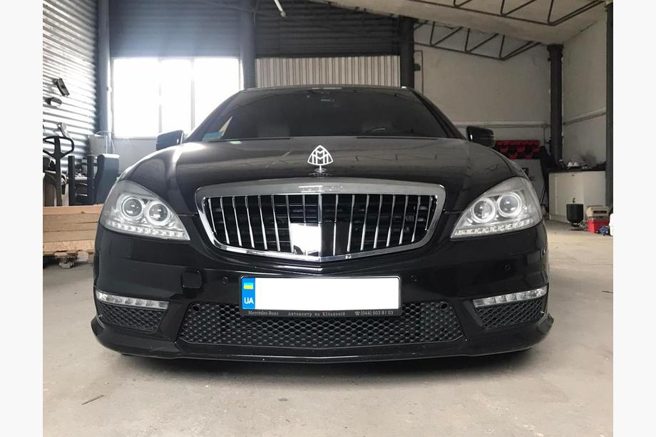 Mercedes S-сlass W221 2005–2013 Maska chladiče Maybach V2 (2009-2013) Image