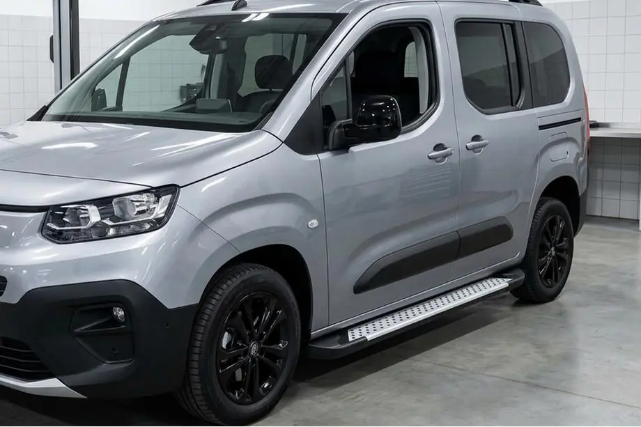Toyota Proace City 2016– Boční nášlapy Allmond Grey (2 ks, hliník) Image