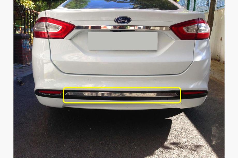 Ford Mondeo 2014–2022 Nerezová lišta zadního nárazníku Image