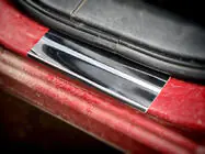 Nissan Qashqai 2007–2010 Kryty prahů (Carmos V2, 4 ks, nerez) fotografie 3