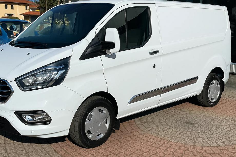 Ford Custom 2013–2022 Dveřní lišty Carmos (5 ks, nerez) Image
