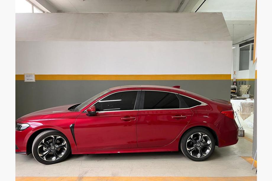 Honda Civic Sedan 2021– Spodní lišty oken (8 ks, nerez) Carmos - turecká ocel Fotografie 2