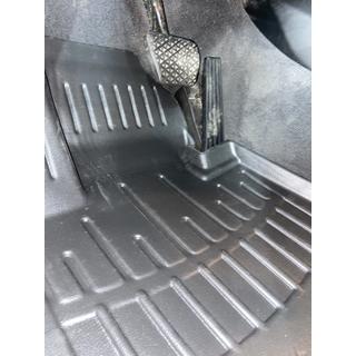 Gumové autokoberce Stingray 3D (5 ks, polyuretan) BMW X3 F25 2011–2018 fotografie 3
